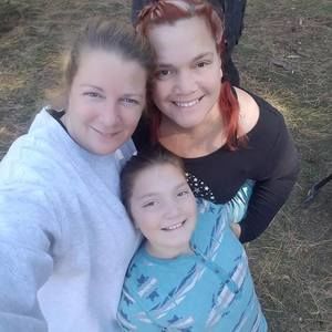 Meet your Posher, Leslie